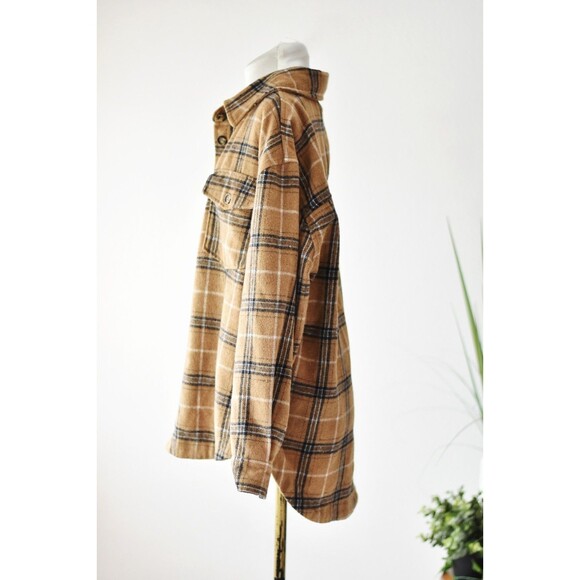 With Love Ymi Fleece Shacket Woman's M Y2K Brown Tan Plaid Bella Swan Granola - Picture 4 of 8